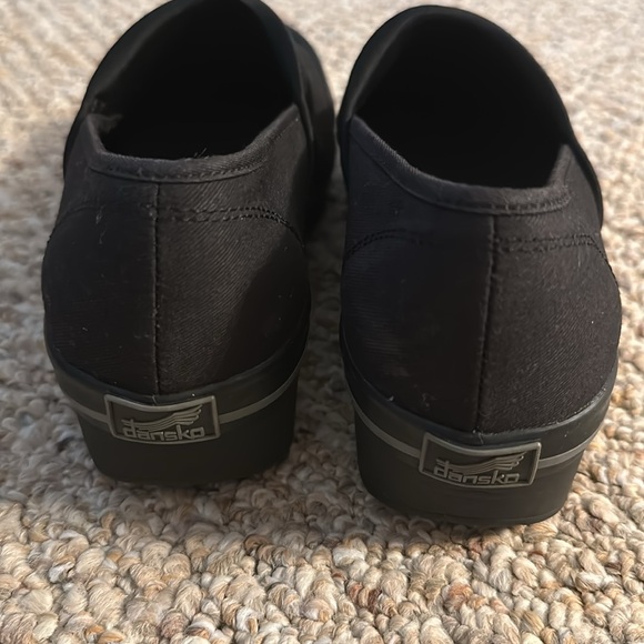 Danilo euro 39 size 9 never worn vegan - Picture 3 of 4